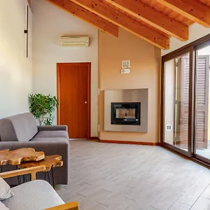  Apartment Cotton Flower} Attico 15 Minuti Da Malpensa Mxp Italy